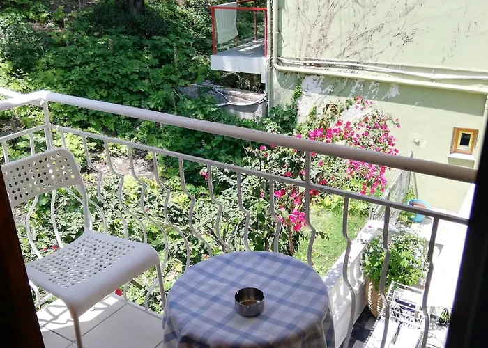 AKANTHUS STUDIOS - Ex Vergos Pavlos